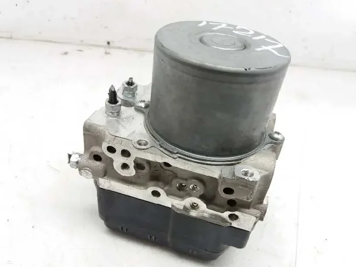 ABS TOYOTA RAV4 4405042662-4498478
