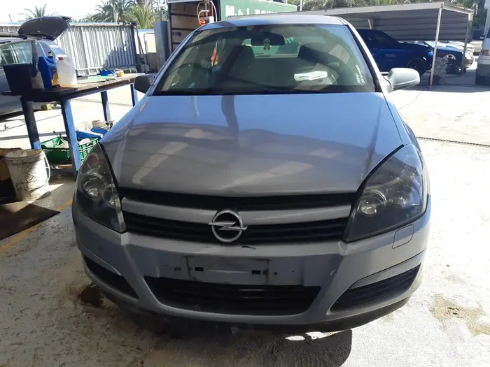 ALETA DELANTERA DERECHA OPEL ASTRA H BERLINA Cosmo