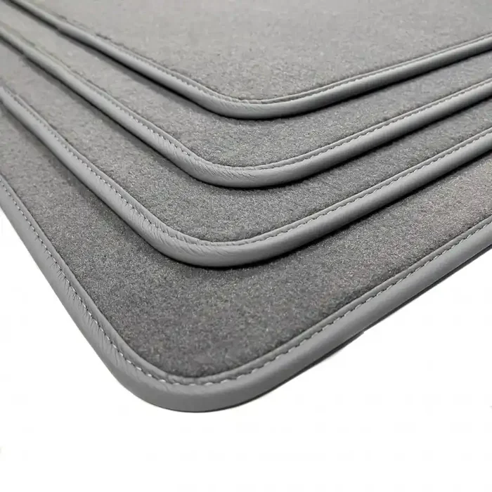 Alfombrillas Mitsubishi Space Star (1998 – 2005) Grises