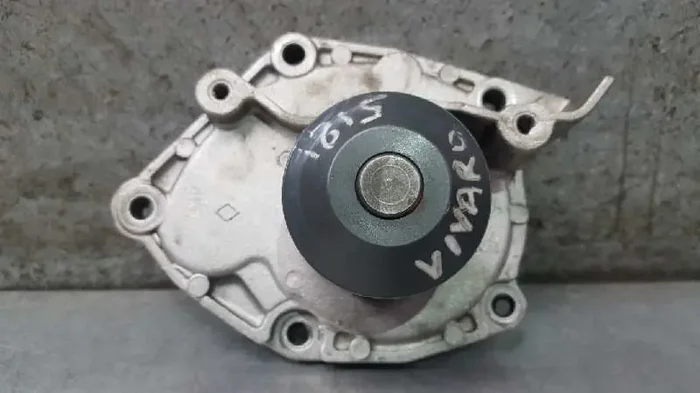 BOMBA AGUA OPEL VIVARO Furgón 2.7t Corto