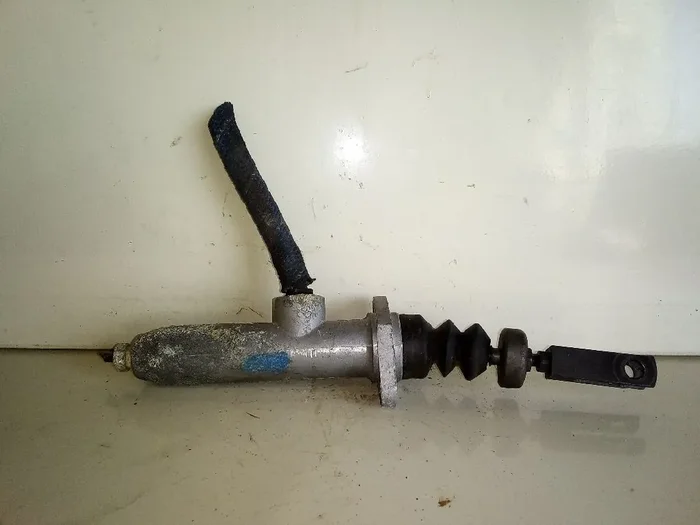 BOMBA EMBRAGUE AUDI 100 (431433435)