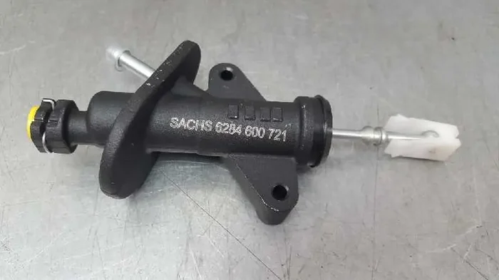 BOMBA EMBRAGUE FORD FOCUS SPORTBREAK (CAP) Trend