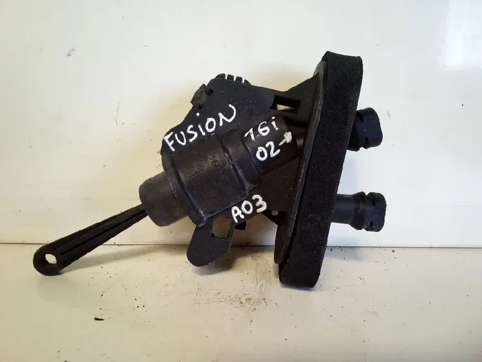 BOMBA EMBRAGUE FORD FUSION (CBK)