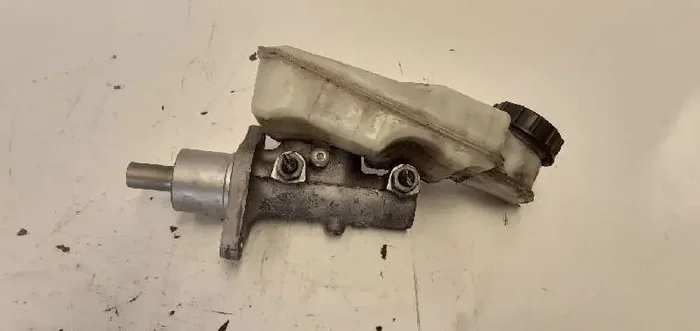 BOMBA FRENO FORD FOCUS BERLINA (CB4)