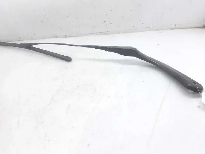 BRAZO LIMPIA DELANTERO DERECHO BMW SERIE 3 61619449924-4751516