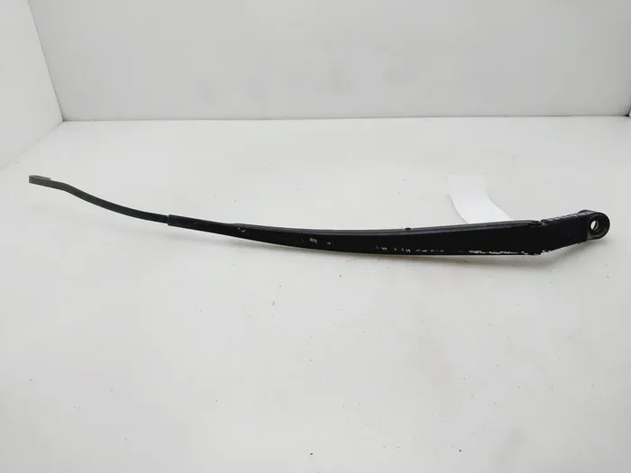 BRAZO LIMPIA DELANTERO DERECHO TOYOTA YARIS 8521152230-9316022