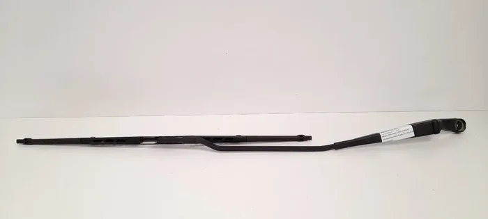 BRAZO LIMPIA DELANTERO DERECHO VOLKSWAGEN PASSAT BERLINA (3B2) Comfortline