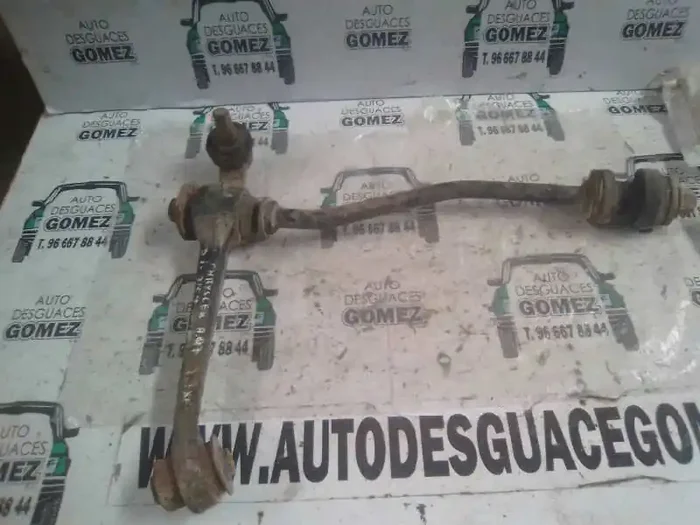 BRAZO SUSPENSION INFERIOR DELANTERO IZQUIERDO CHRYSLER 300M LR 2.7 V6