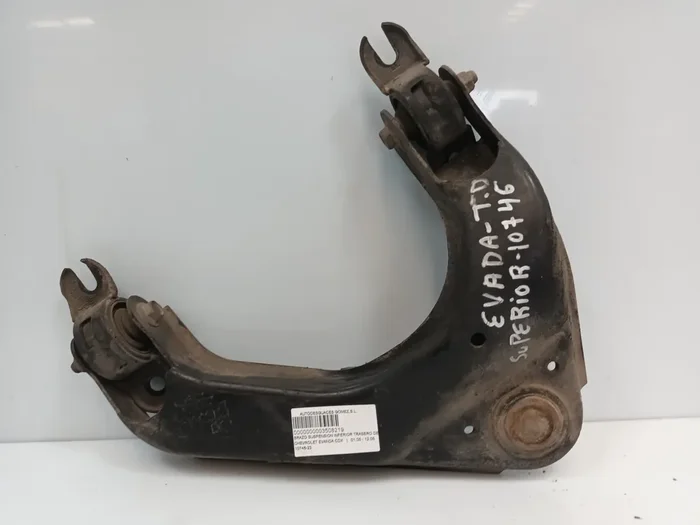 BRAZO SUSPENSION INFERIOR TRASERO DERECHO CHEVROLET EVANDA CDX
