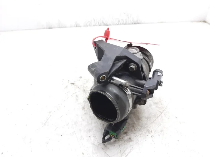 CAJA MARIPOSA FORD FIESTA 7V2Q9E926AB-8205705