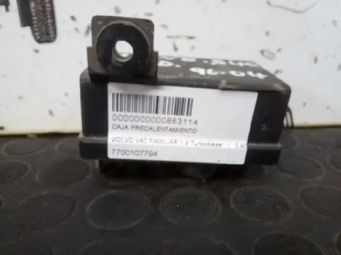 CAJA PRECALENTAMIENTO VOLVO V40 FAMILIAR