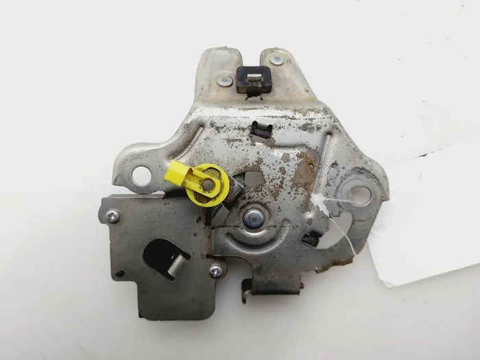 CERRADURA MALETERO PORTON TOYOTA COROLLA 6461012390-9453471