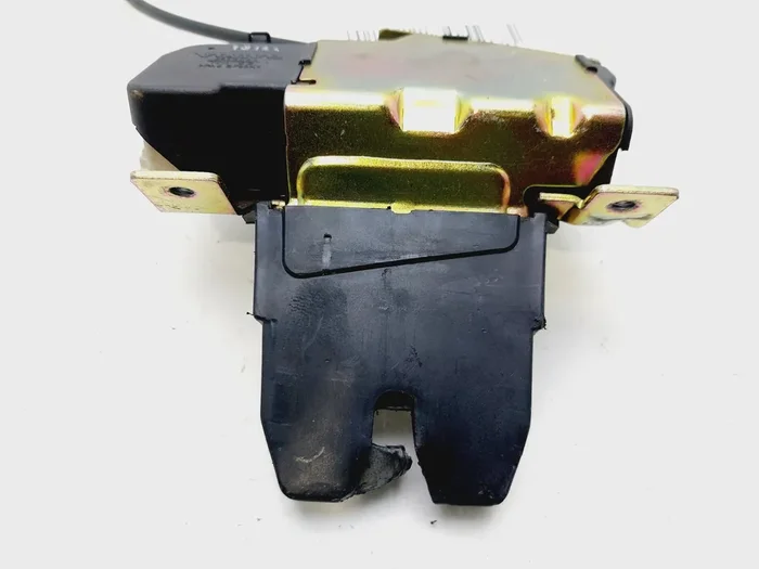 CERRADURA MALETERO PORTON VOLVO S80 8679694-9422045