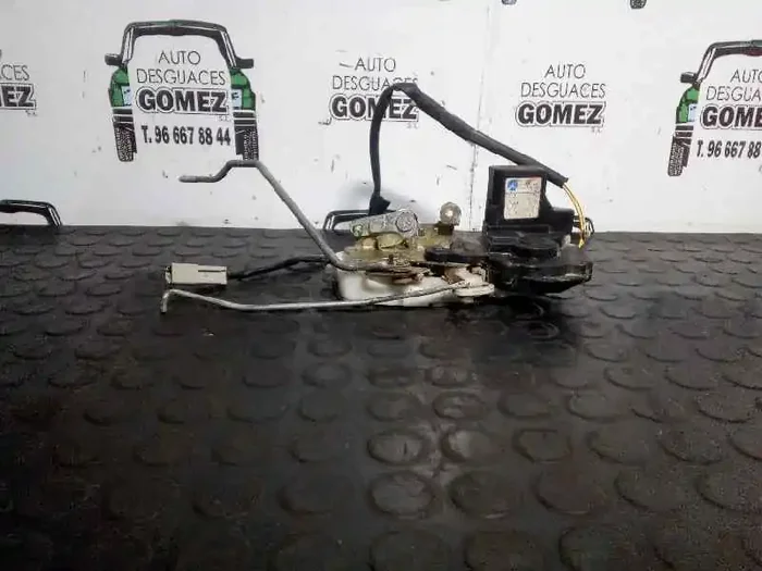 CERRADURA PUERTA DELANTERA DERECHA HONDA ACCORD BERLINA (CCCE) 2.0 S (CC7)