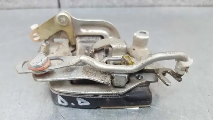CERRADURA PUERTA DELANTERA DERECHA PIAGGIO (VESPA) PORTER PICK-UP Diesel