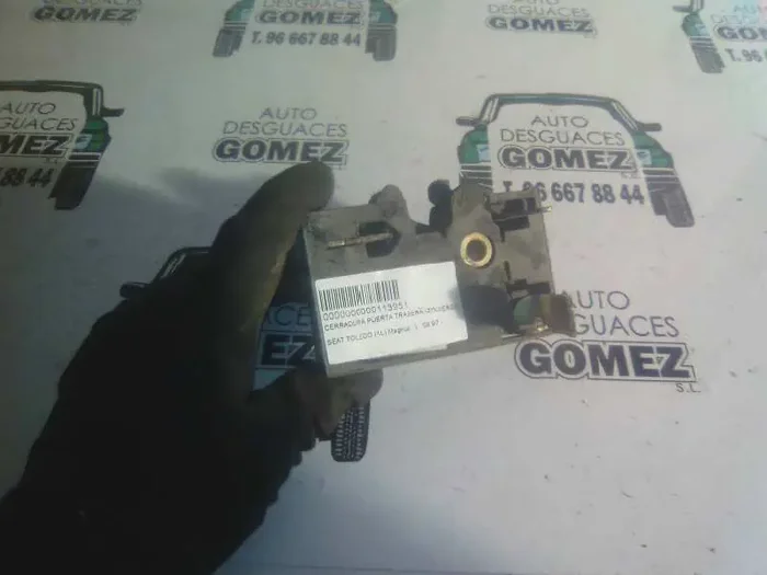 CERRADURA PUERTA TRASERA IZQUIERDA SEAT TOLEDO (1L) Magnus