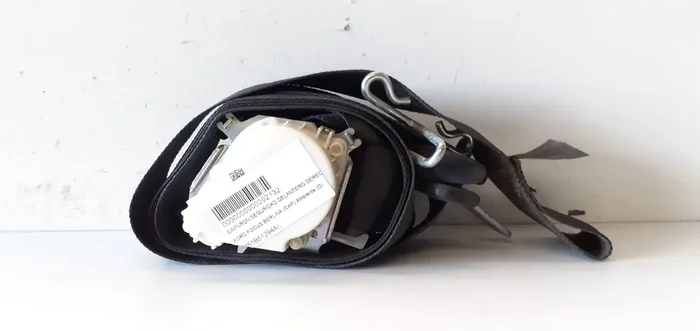 CINTURON SEGURIDAD DELANTERO DERECHO FORD FOCUS BERLINA (CAP) Ambiente (D)