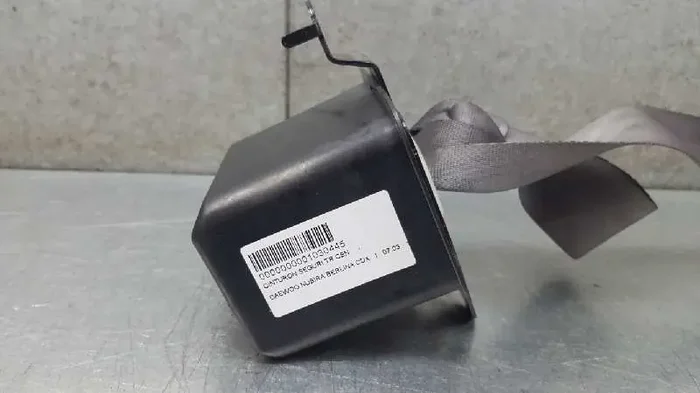 CINTURON SEGURIDAD TRASERO CENTRAL DAEWOO NUBIRA BERLINA CDX