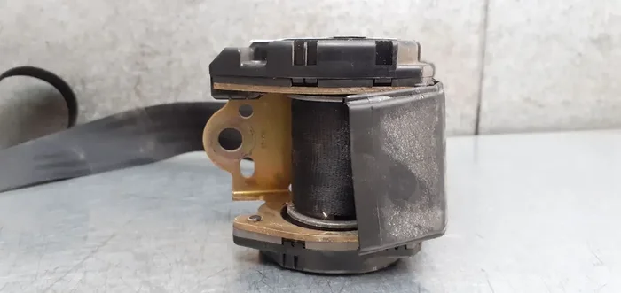CINTURON SEGURIDAD TRASERO DERECHO FORD SIERRA BERLINA CL