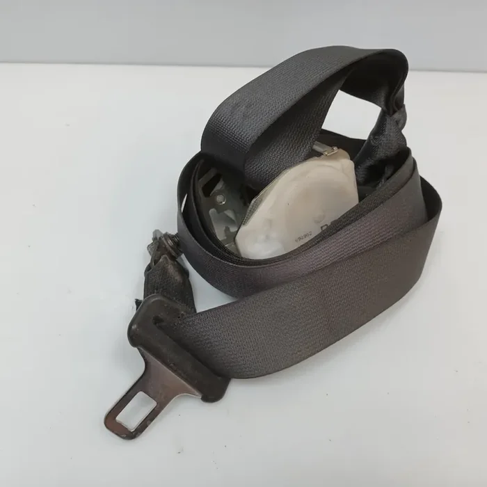 CINTURON SEGURIDAD TRASERO DERECHO NISSAN ALMERA (N16E) Acenta