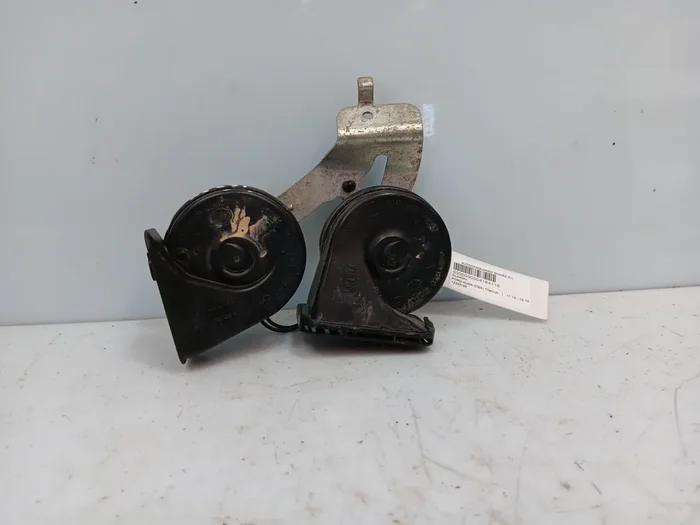 CLAXON FORD KUGA (CBS) Titanium