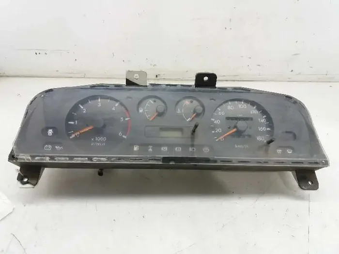 CUADRO INSTRUMENTOS NISSAN TERRANO 248110F000-4251600