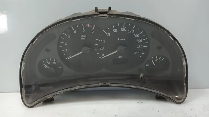 CUADRO INSTRUMENTOS OPEL CORSA C Cosmo