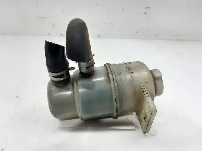 DEPOSITO SERVO MITSUBISHI OUTLANDER MN101937-5104152