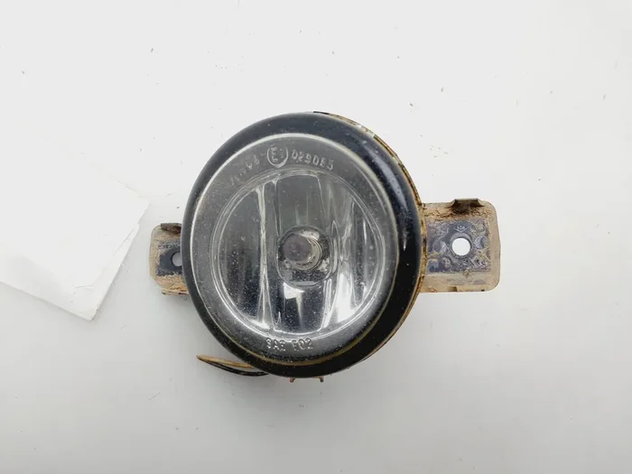 FARO ANTINIEBLA DERECHO RENAULT CLIO 8200002470-9436801