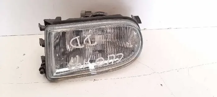 FARO ANTINIEBLA DERECHO RENAULT CLIO I FASE III 1.9 D Campus