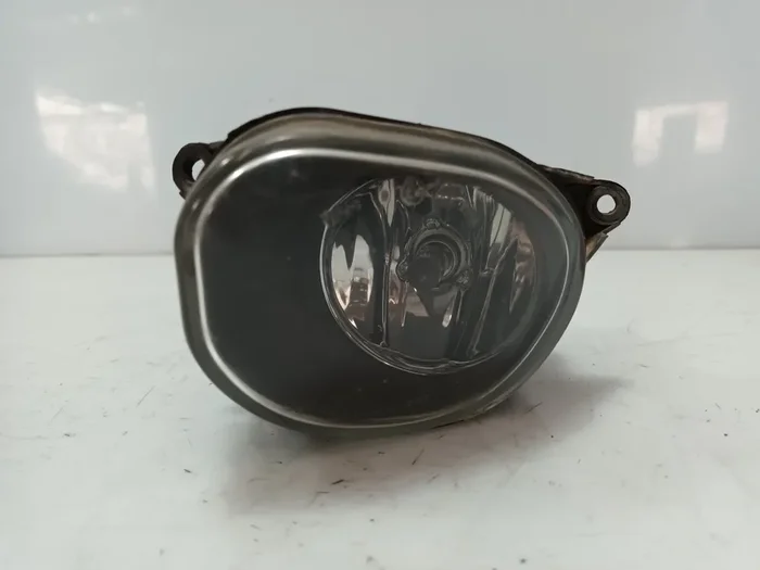 FARO ANTINIEBLA IZQUIERDO AUDI A6 AVANT (4B5) 2.5 TDI Quattro