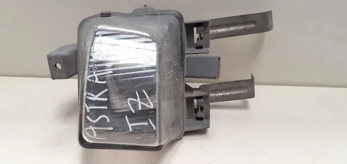 FARO ANTINIEBLA IZQUIERDO OPEL ASTRA F BERLINA