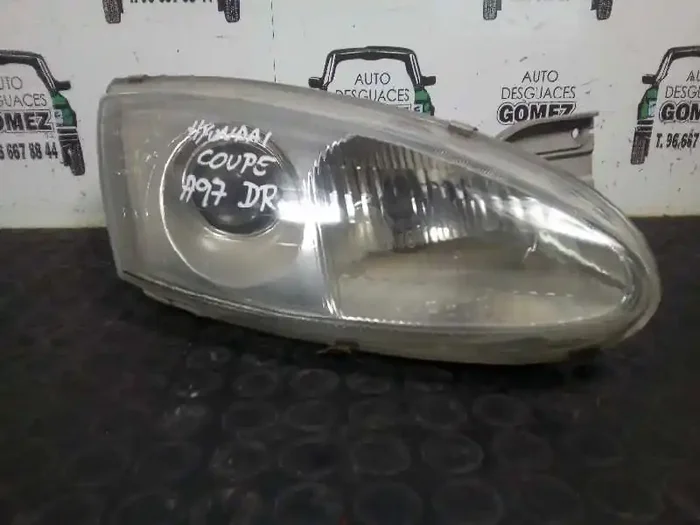 FARO DERECHO HYUNDAI COUPE (J2)