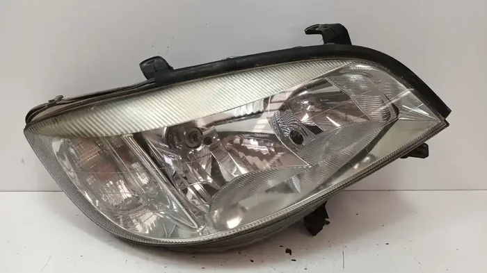 FARO DERECHO OPEL ZAFIRA A Elegance