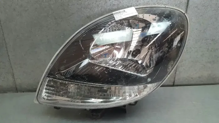 FARO IZQUIERDO NISSAN KUBISTAR (X76) Premium (L1)