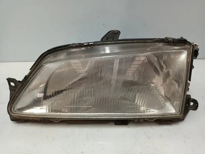 FARO IZQUIERDO PEUGEOT 306 4 PT. (S1)(08.1994) Style DT