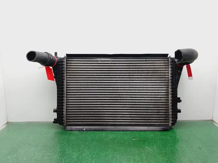 INTERCOOLER VOLKSWAGEN PASSAT 3C0145805P-9420835