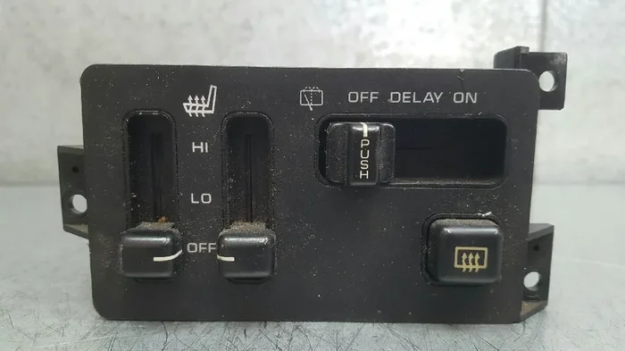 INTERRUPTOR CHRYSLER JEEP GR.CHEROKEE (ZJ)(Z) 2.5 TD Laredo (Z)