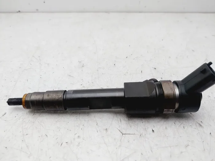 INYECTOR RENAULT LAGUNA 8200389369-9335481