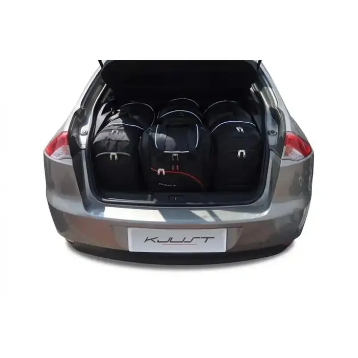 Kit maletas a medida para Renault Laguna 5 puertas (2008 – 2015)