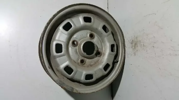 LLANTA FORD FIESTA BERL.EXPRESS