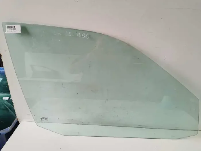 LUNA DELANTERA DERECHA SEAT CORDOBA BERLINA (6K2)