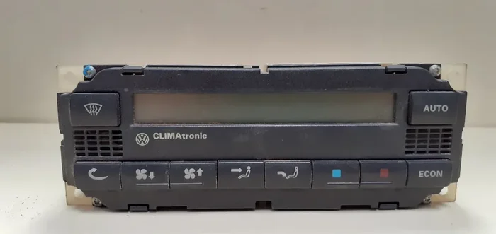 MANDO CLIMATIZADOR VOLKSWAGEN GOLF IV BERLINA (1J1)(10.1997)