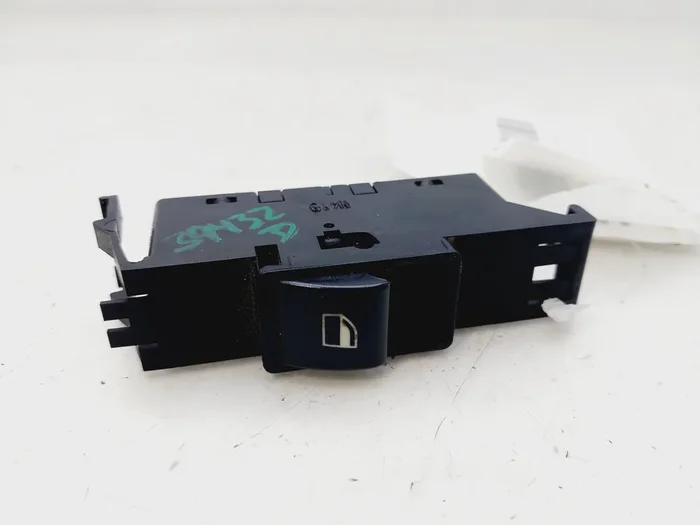MANDO ELEVALUNAS DELANTERO DERECHO BMW SERIE 3 61318381510-9349724