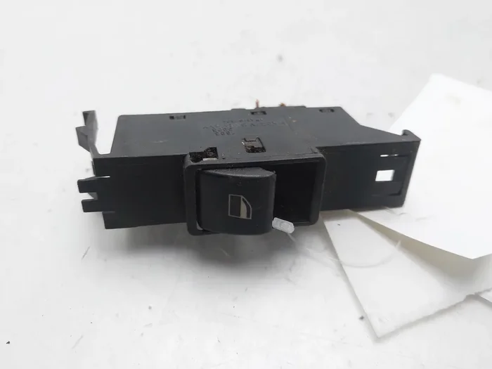 MANDO ELEVALUNAS DELANTERO DERECHO BMW SERIE 3 6902176-9278524