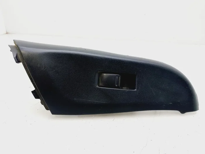 MANDO ELEVALUNAS DELANTERO DERECHO NISSAN ALMERA 254110V000-9344119