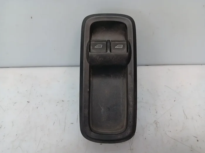 MANDO ELEVALUNAS DELANTERO IZQUIERDO FORD KA (CDU) Active