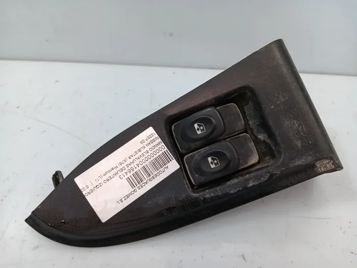 MANDO ELEVALUNAS DELANTERO IZQUIERDO NISSAN KUBISTAR (X76) Premium (L1)