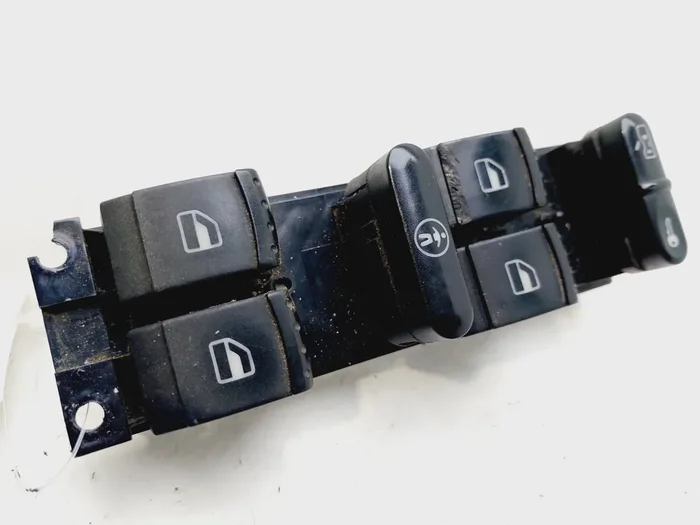 MANDO ELEVALUNAS DELANTERO IZQUIERDO VOLKSWAGEN PASSAT 1J4959857B-9427831