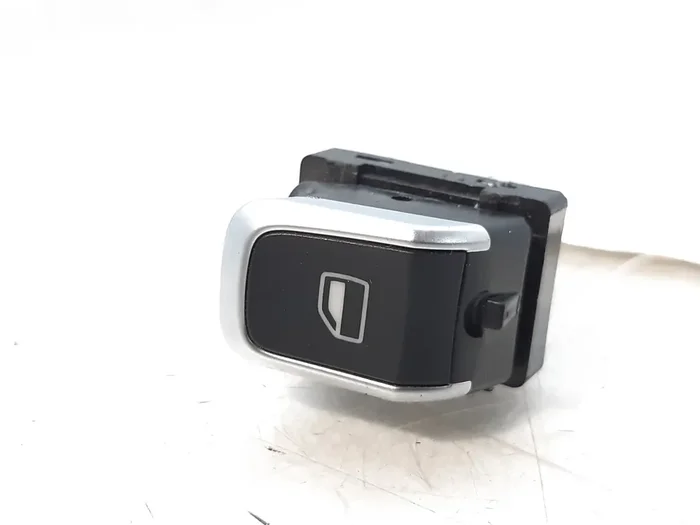 MANDO ELEVALUNAS TRASERO DERECHO AUDI A4 8K0959855B-6911070
